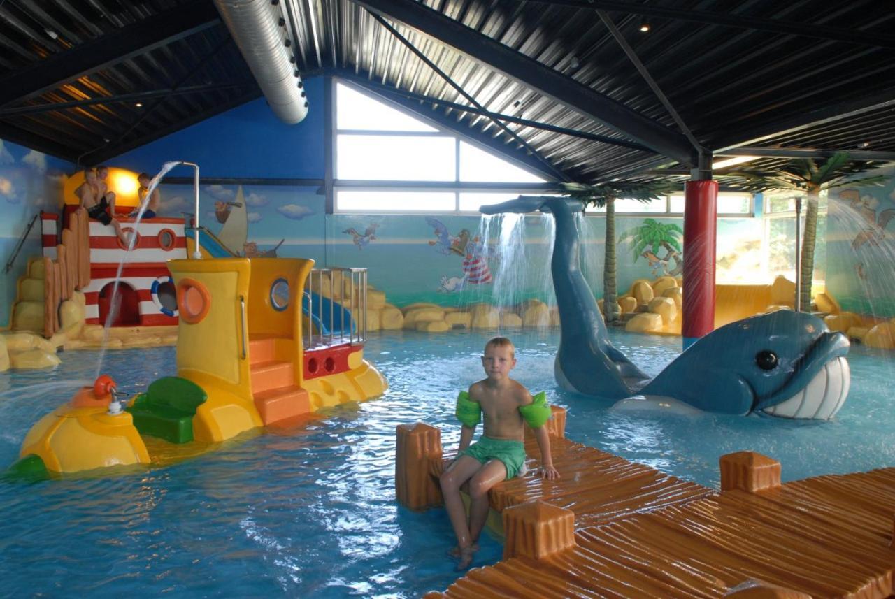 Kajuit423 6Pers 5Sterren Vakantiepark Bergumermeer Aan Het Water In Friesland Met Zwembad Villa Suameer ภายนอก รูปภาพ