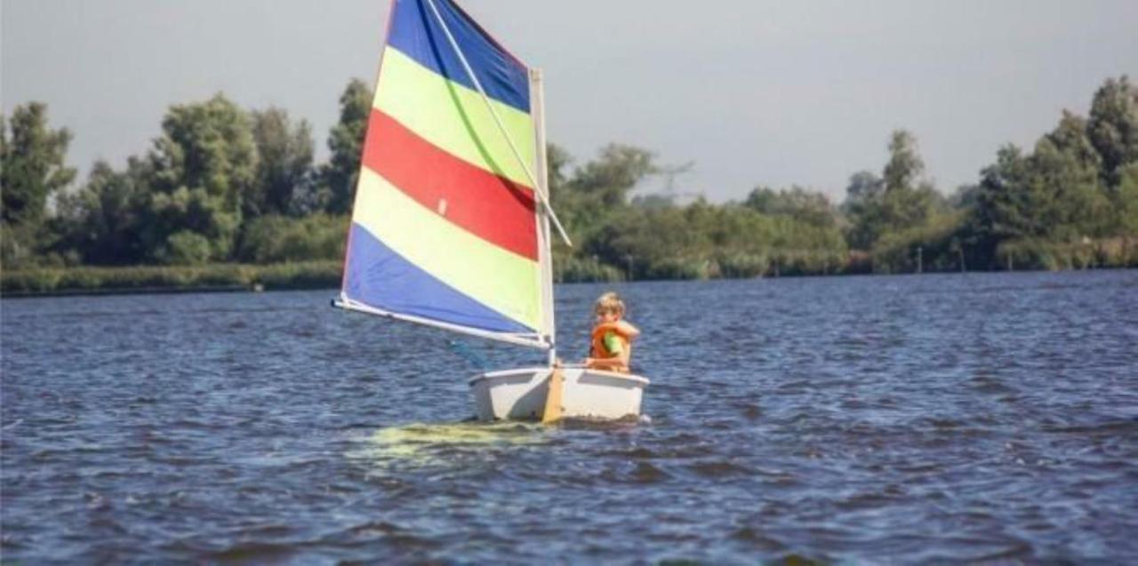 Kajuit423 6Pers 5Sterren Vakantiepark Bergumermeer Aan Het Water In Friesland Met Zwembad Villa Suameer ภายนอก รูปภาพ